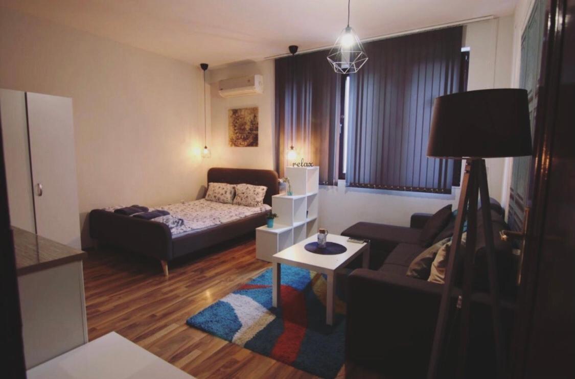 Nice Place Guest House Oborishte Sofia Exterior photo