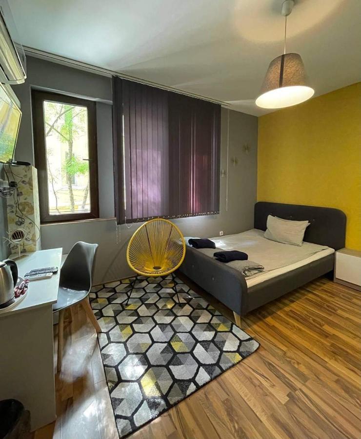 Nice Place Guest House Oborishte Sofia Exterior photo