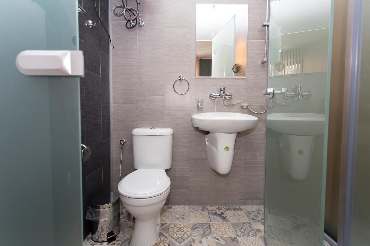 Nice Place Guest House Oborishte Sofia Exterior photo